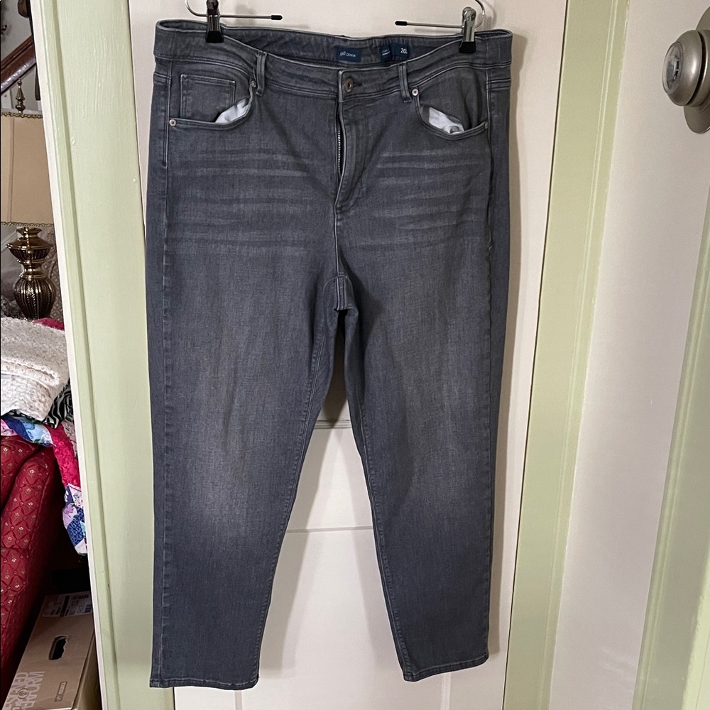 Women’s Gray Jeans